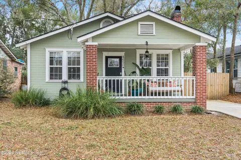 4650 Polaris St, Jacksonville, FL 32205