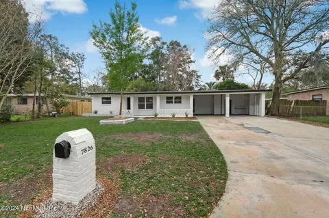 7826 La Trec Dr, Jacksonville, FL 32221