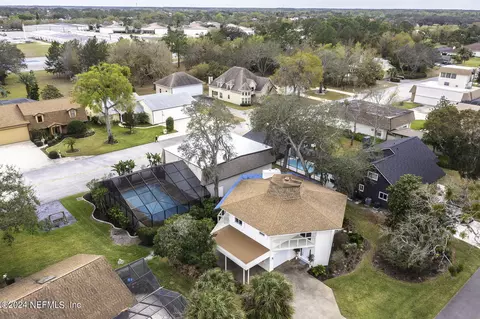 38 Lazy 8 Dr, Port Orange, FL 32128