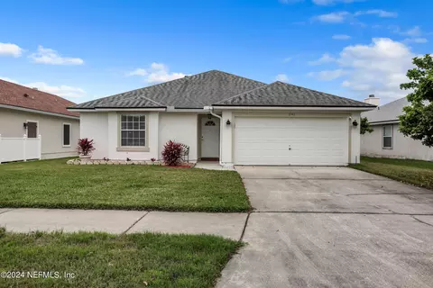 2743 Creek Ridge Dr, Green Cove Springs, FL 32043