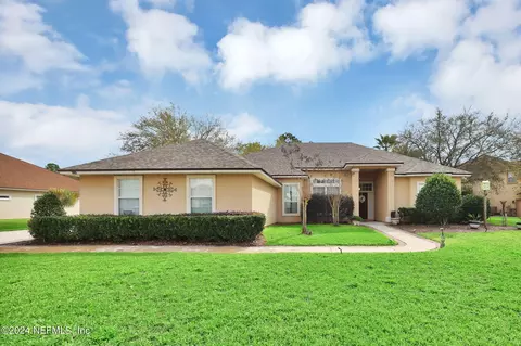 624 Battersea Dr, Saint Augustine, FL 32095
