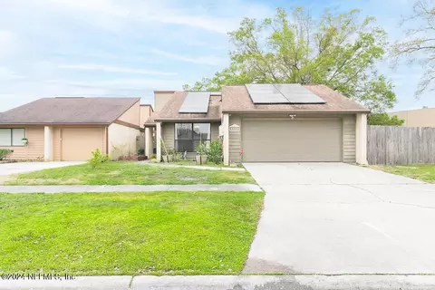 3539 E Waverly Dock Rd, Jacksonville, FL 32223