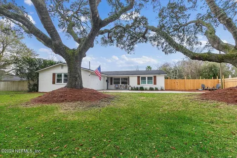 1202 Arden Way, Jacksonville Beach, FL 32250