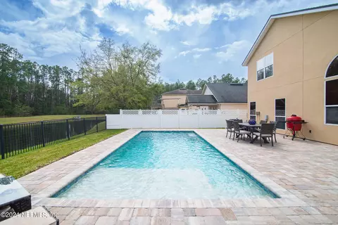 156 Flower Of Scotland Ave E, Saint Johns, FL 32259