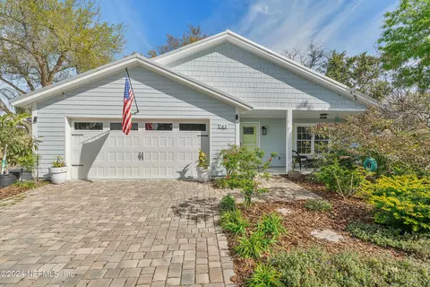 743 Sailfish Dr E, Atlantic Beach, FL 32233
