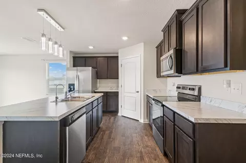 2014 Pebble Point Dr, Green Cove Springs, FL 32043