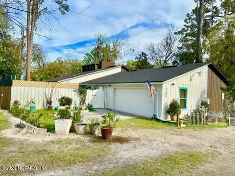 205 Loring Ct, Orange Park, FL 32073