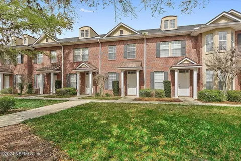 1488 Landau Rd, Jacksonville, FL 32225