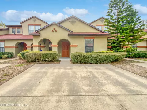 739 Ginger Mill Dr, Saint Johns, FL 32259