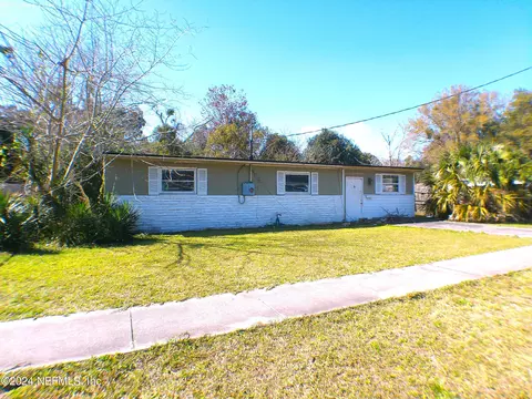 1714 Brookview Dr S, Jacksonville, FL 32246