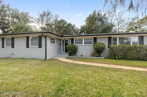 5327 Los Santos Way, Jacksonville, FL 32211