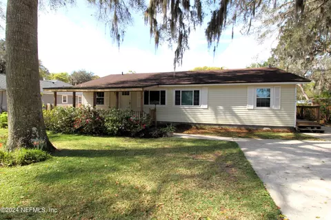 1004 Queen Rd, Saint Augustine, FL 32086
