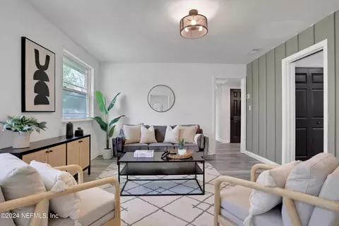 5104 Batley Rd, Jacksonville, FL 32210