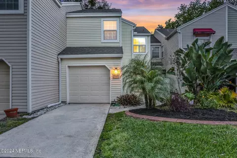 1520 Spindrift Cir W, Neptune Beach, FL 32266