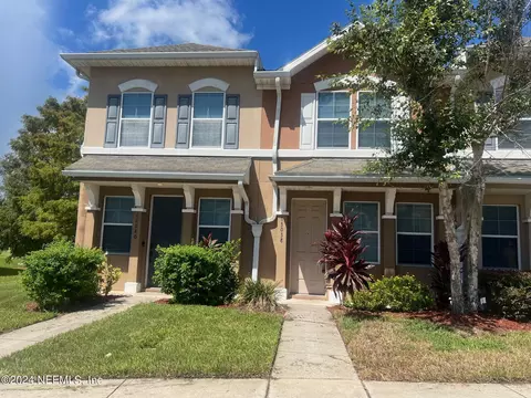 13038 Sunset Lake Dr, Jacksonville, FL 32258