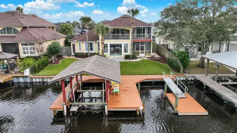 4432 Tradewinds Dr, Jacksonville East, FL 32250