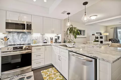 209 Cranes Lake Dr, Ponte Vedra Beach, FL 32082