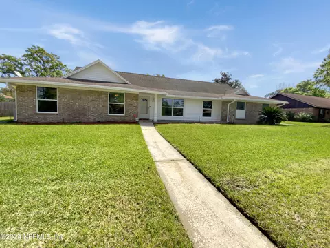 11686 Edgemere Dr, Jacksonville, FL 32223