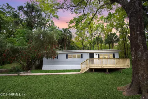 4845 Faith St, Hastings, FL 32145