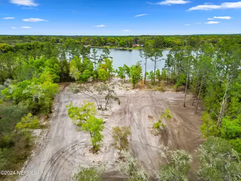 140 Junior Lake Trl, Interlachen, FL 32148 photo 7