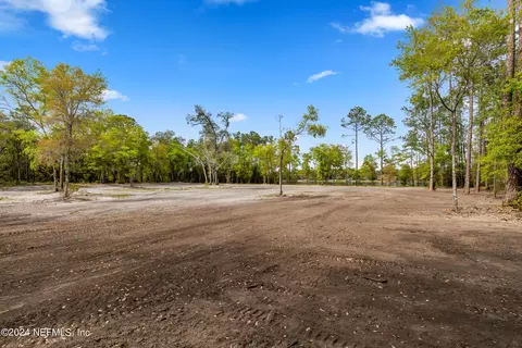 140 Junior Lake Trl, Interlachen, FL 32148 photo 23