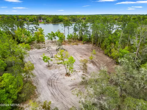 140 Junior Lake Trl, Interlachen, FL 32148 photo 8