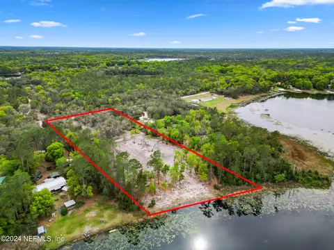 140 Junior Lake Trl, Interlachen, FL 32148 photo 6