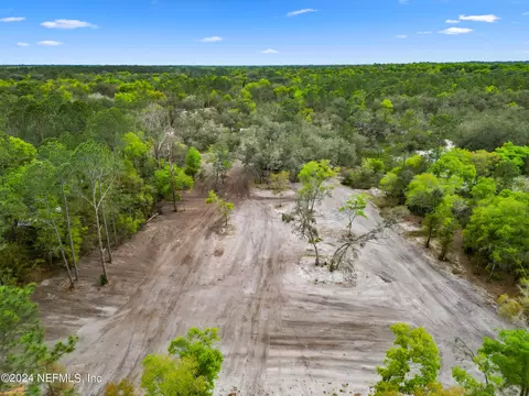 140 Junior Lake Trl, Interlachen, FL 32148 photo 12