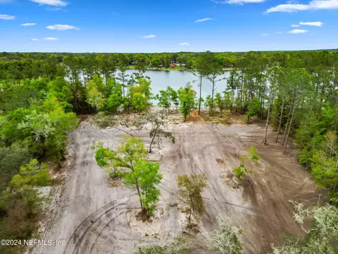 140 Junior Lake Trl, Interlachen, FL 32148 photo 14