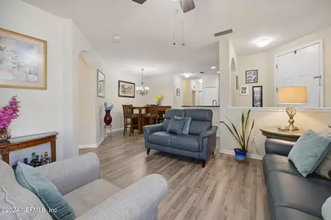 415 La Travesia Flora #101, Saint Augustine, FL 32095