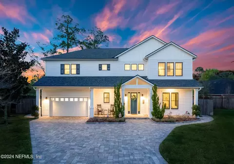 10005 Evercharm Estates Ct, Jacksonville, FL 32257