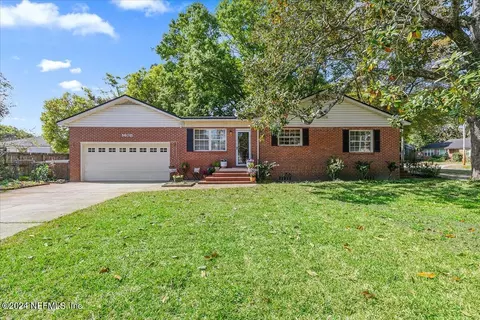 1408 Peachtree St, Jacksonville, FL 32207