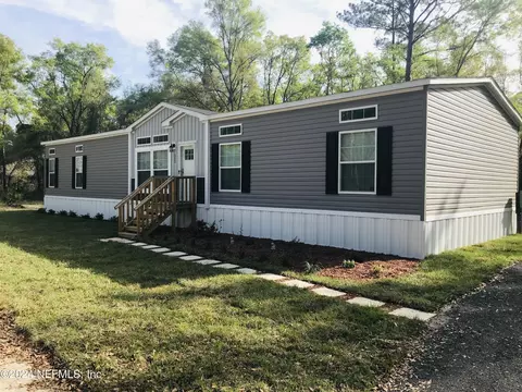 592 County Rd 219, Melrose, FL 32666