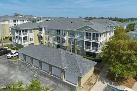 8290 Gate Pkwy W #802, Jacksonville, FL 32216