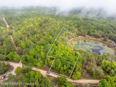 000 Picnic Rd, Interlachen, FL 32148