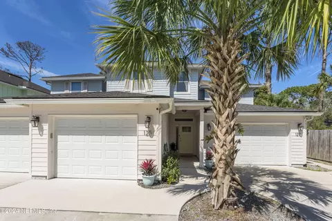125 Donner Rd, Atlantic Beach, FL 32233