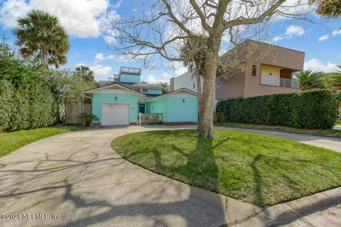 3523 1st St S, Jacksonville Beach, FL 32250