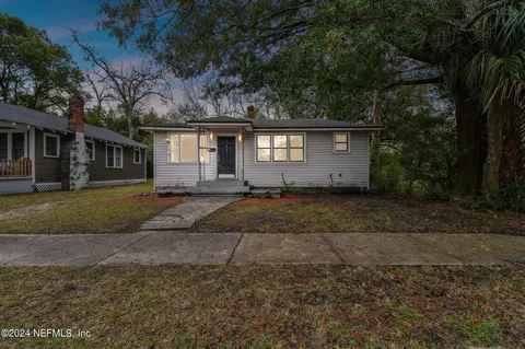 1560 W 19th St, Jacksonville, FL 32209