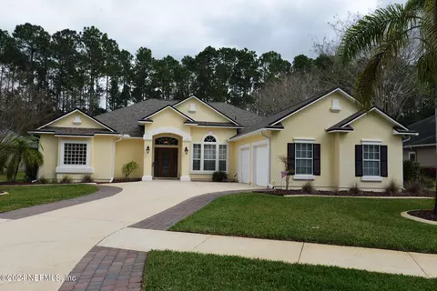 2455 Cimarrone Blvd, Saint Johns, FL 32259