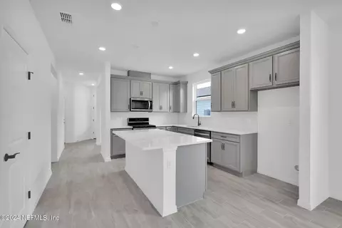 565 Continuum Loop, Yulee, FL 32097 photo 3