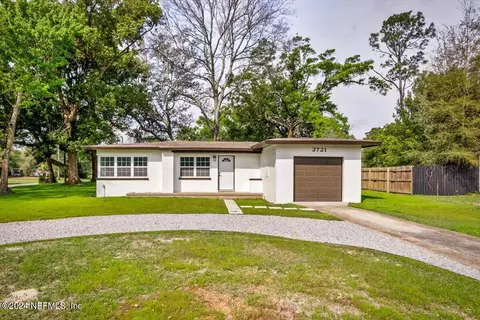 2721 Rainbow Cir W, Jacksonville, FL 32217