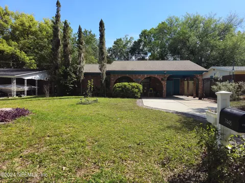 7448 Leroy Dr, Jacksonville, FL 32244