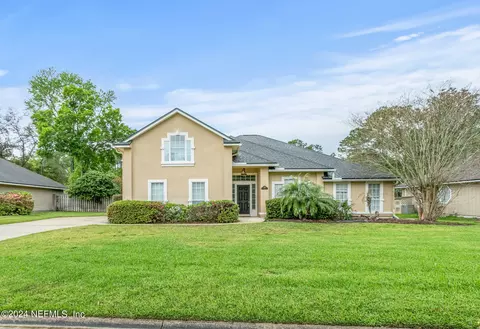 809 Mill Pond Ct, Saint Johns, FL 32259