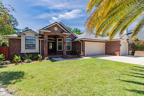 2125 Blue Heron Cove Dr, Fleming Island, FL 32003