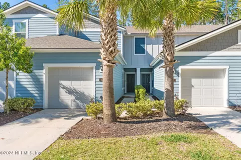 42 Scotch Pebble Dr, Saint Johns, FL 32259