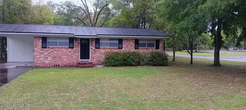 1215 Cahoon Rd, Jacksonville, FL 32221