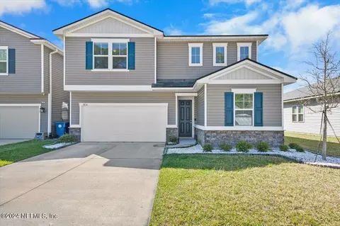 2874 Alpin Dr, Jacksonville, FL 32218