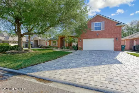 4527 Ecton Ln E, Jacksonville, FL 32246