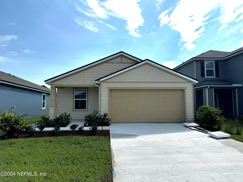 2486 Falling Star Ln, Green Cove Springs, FL 32043