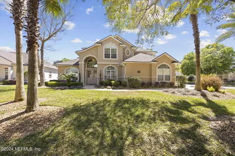 11686 Blackstone River Dr, Jacksonville, FL 32256